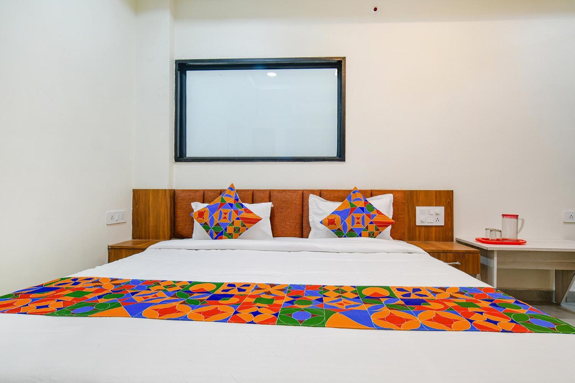 Fabhotel Shree Nakoda Paradise Удджайн Экстерьер фото