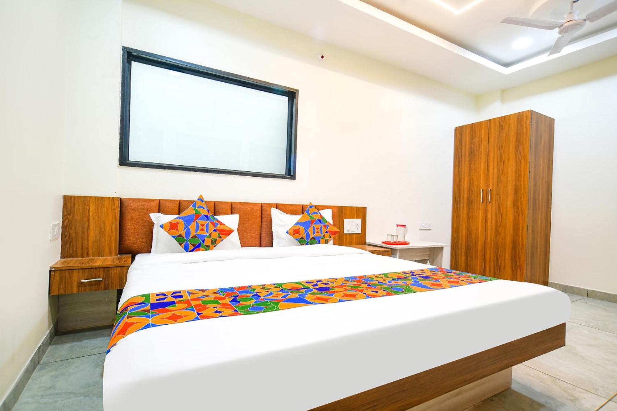 Fabhotel Shree Nakoda Paradise Удджайн Экстерьер фото